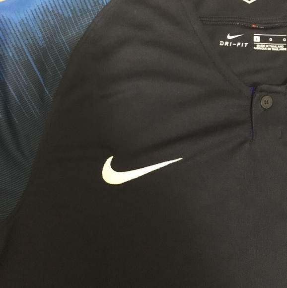 France Home World Cup 2018 Champions Jersey - Picture 5 of 5